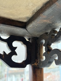 Two Chinese marble-topped hongmu stands, 19/20th C.