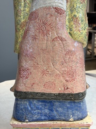 A large Chinese famille rose figure of Shoulao, 19th C.