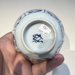 10 Chinese blue and white cups and 16 saucers, Kangxi and later