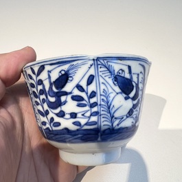 10 Chinese blue and white cups and 16 saucers, Kangxi and later