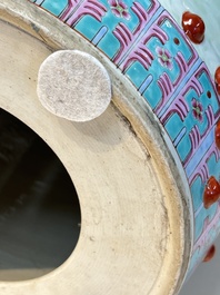 A Chinese famille rose 'Elegant Beauties' garden seat, 20th C.