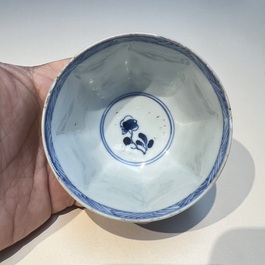 10 Chinese blue and white cups and 16 saucers, Kangxi and later