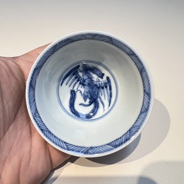 10 Chinese blue and white cups and 16 saucers, Kangxi and later