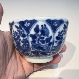10 Chinese blue and white cups and 16 saucers, Kangxi and later