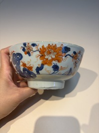 11 Chinese Imari-style and blue and white wares, Yongzheng/Qianlong