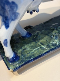 A pair of polychrome Dutch Delft cows, 18th C.