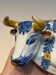 A pair of polychrome Dutch Delft cows, 18th C.