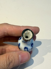 13 Chinese blue and white wares and four sets of Japanese Imari cups and saucers, 17/18th C.