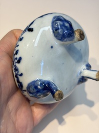 13 Chinese blue and white wares and four sets of Japanese Imari cups and saucers, 17/18th C.