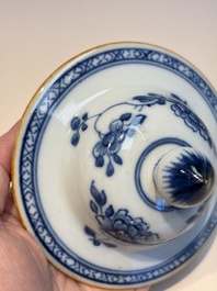 A Chinese blue and white five-piece garniture with birds among flowering branches, Qianlong