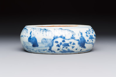 A varied group of 15 Chinese blue and white wares, 18th C. and later