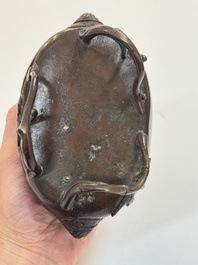 Two Chinese bronze censers, one with a wooden cover,  Ti An 惕庵 mark, 19th C.