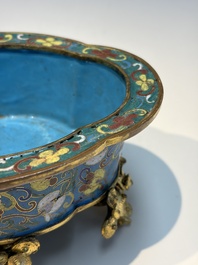 A Chinese cloisonn&eacute; quatrefoil jardini&egrave;re with later European-mounted feet, 18/19th C.
