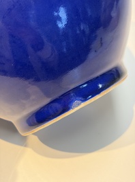 A Chinese blue-glazed bottle vase, 19th C.