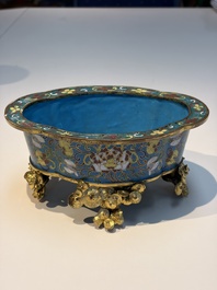 A Chinese cloisonn&eacute; quatrefoil jardini&egrave;re with later European-mounted feet, 18/19th C.
