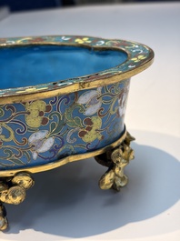 A Chinese cloisonn&eacute; quatrefoil jardini&egrave;re with later European-mounted feet, 18/19th C.