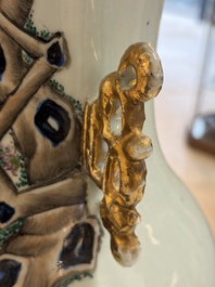 Three Chinese famille rose vases, signed Hu Yuanxin 胡源鑫, Luo Yisheng 羅義盛 and Wang Shengtai 汪生泰, 20th C.
