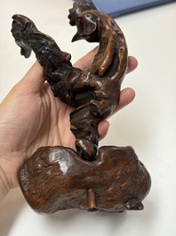 A group of 11 Chinese carved bamboo and wooden works, 19/20th C.