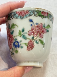 Eight sets of Chinese famille rose cups and saucers with floral design, Qianlong