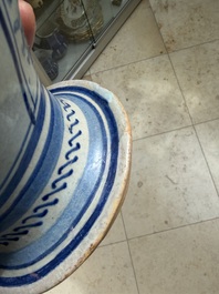 A blue and white Antwerp maiolica wet drug jar inscribed 'S ACETOSITATIS', 16th C.