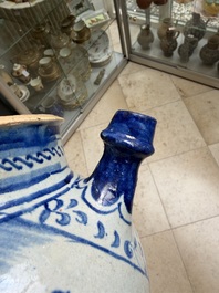 A blue and white Antwerp maiolica wet drug jar inscribed 'S ACETOSITATIS', 16th C.