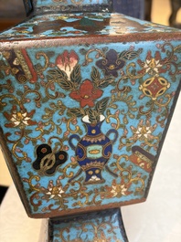 A Chinese cloisonn&eacute; square 'Buddhist Lions and Antiquities' vase, Fu 福 mark, 19th C.