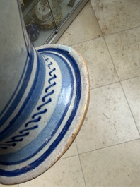 A blue and white Antwerp maiolica wet drug jar inscribed 'S ACETOSITATIS', 16th C.