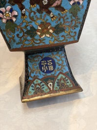 A Chinese cloisonn&eacute; square 'Buddhist Lions and Antiquities' vase, Fu 福 mark, 19th C.