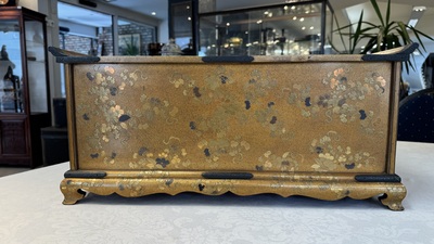 A very fine Japanese hiramaki-e on nashiji lacquer suzuribako, Edo, 18th C.
