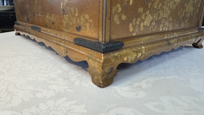 A very fine Japanese hiramaki-e on nashiji lacquer suzuribako, Edo, 18th C.