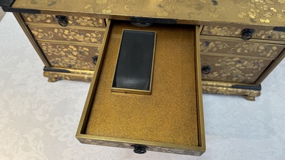 A very fine Japanese hiramaki-e on nashiji lacquer suzuribako, Edo, 18th C.