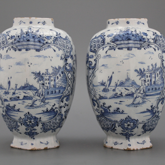 A pair of Dutch Delft blue and white vases, 18th C.