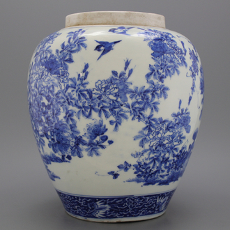 A Japanese Arita blue and white vase, 19th C.