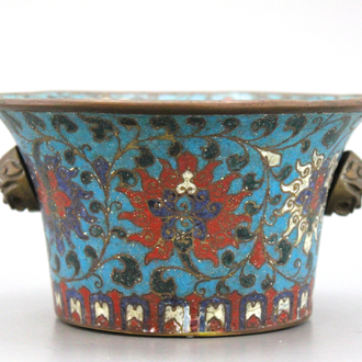 Mooie Chinese wierookbrander in 'cloisonné'-email, Mingdynastie.