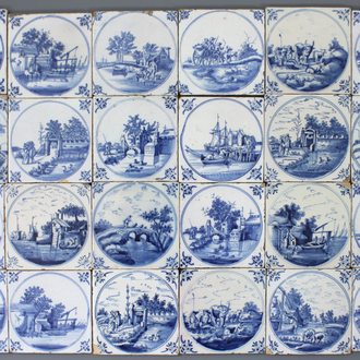 Lot van 24 fijne blauw en witte Delftse medaillontegels, 18e eeuw