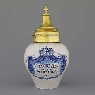 Pot à tabac en faïence de Bruxelles, "TABAC DE MARAINGO", 18e