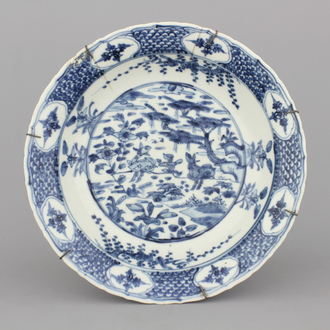 Grote Chinese Swatow schotel, Ming-dynastie, 16e eeuw