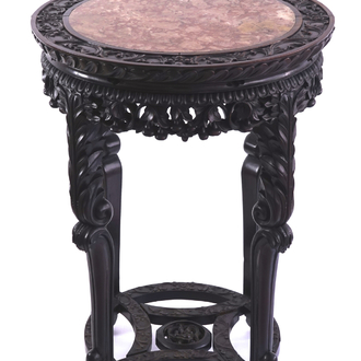 Chinese ronde tafel voor vaas in gesculpteerd hout en met marmer