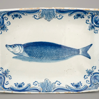 A Dutch Delft blue and white rectangular herring dish, 18th C.