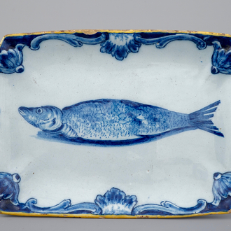 A Dutch Delft blue and white rectangular herring dish, 18th C.