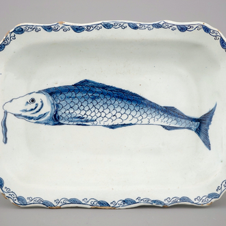 A Dutch Delft blue and white rectangular herring dish, 18th C.