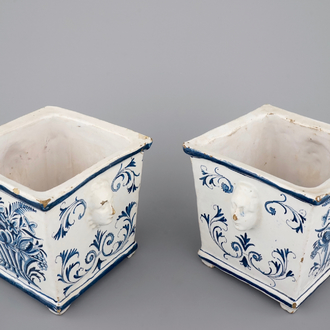 A fine pair of Brussels faience blue and white square flower pots, 18th C.