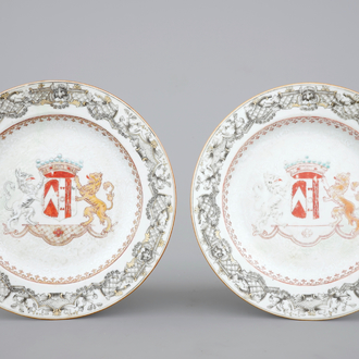 A pair of Chinese armorial export porcelain bianco sopra bianco and grisaille plates, Qianlong, 18th C.