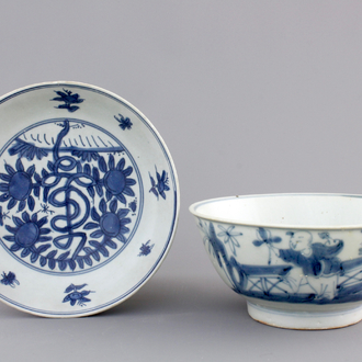 A Chinese blue and white Ming dynasty plate and a Tek Sing cargo shipwreck bowl, 18th C.