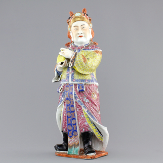 A tall Chinese famille rose porcelain figure of a dignitary, 19th C.