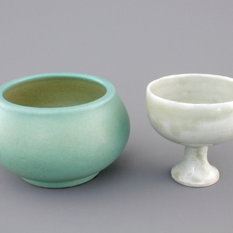 A Chinese turquoise ground brushwasher, 17/18th C. and a white glazed Ming Dynasty stem cup, 16/17th C.