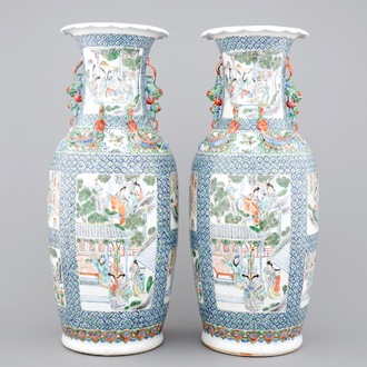 A pair of Chinese porcelain Canton famille verte vases, 19th C.