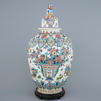 A Dutch Delft vase and cover in cashmere palette, ca. 1700
