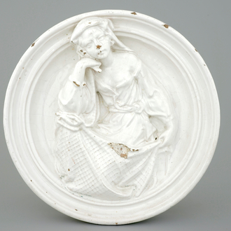 Un médaillon en relief italien d'après Della Robbia, 17ème