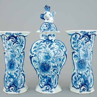 A fine three-piece blue and white Dutch Delft garniture, 18th C.